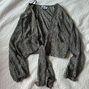 Front tie long sleeve